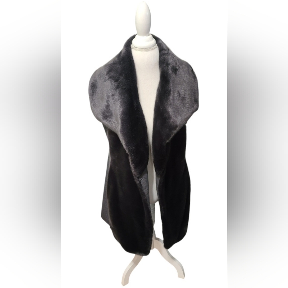 Womens Vince Camuto Faux Fur Winter Vest Sz M